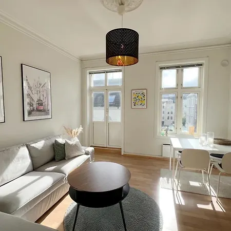 Apartment In The Center Of Bergen Exterior photo